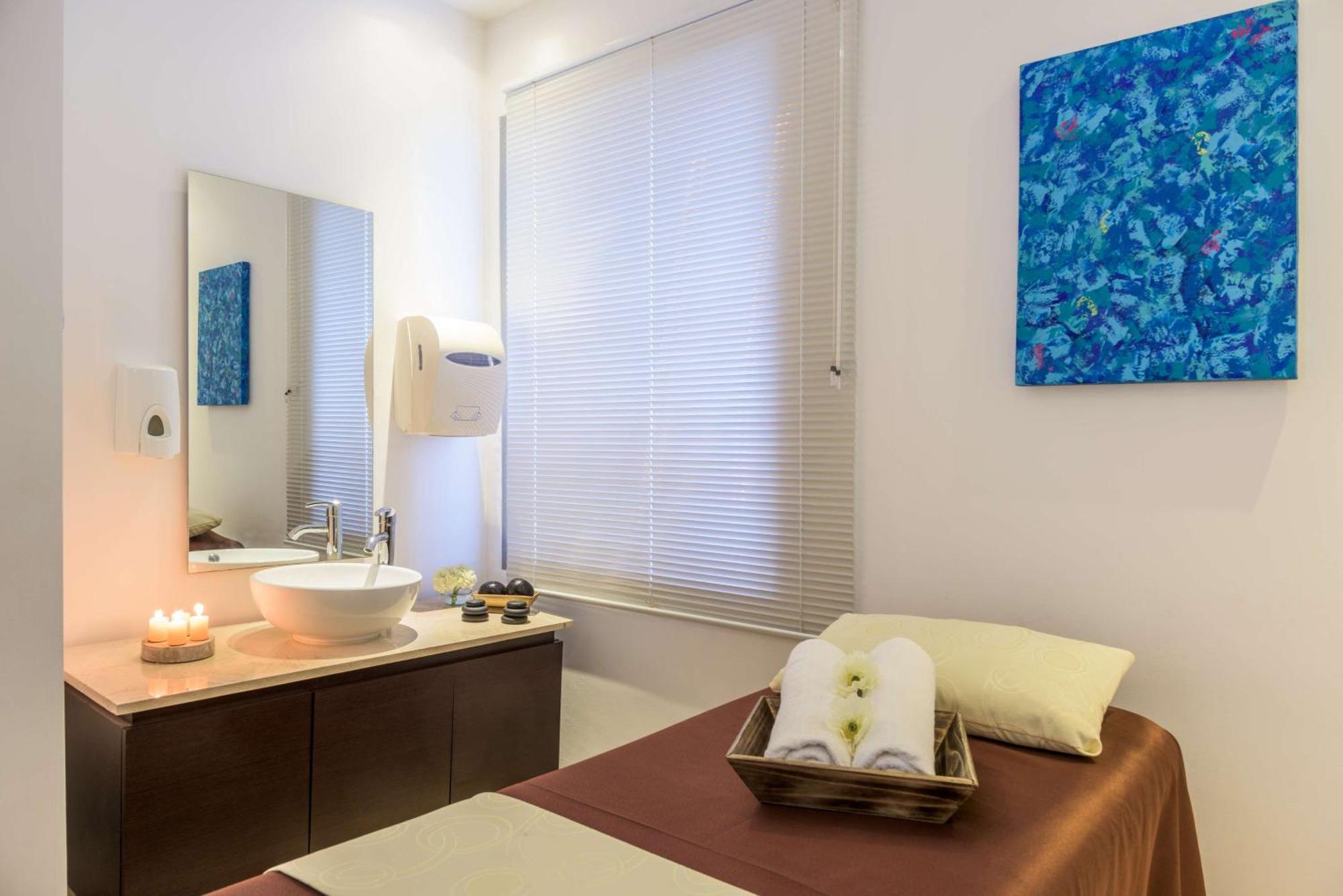 Nh Collection Royal Smartsuites Barranquilla  Zewnętrze zdjęcie