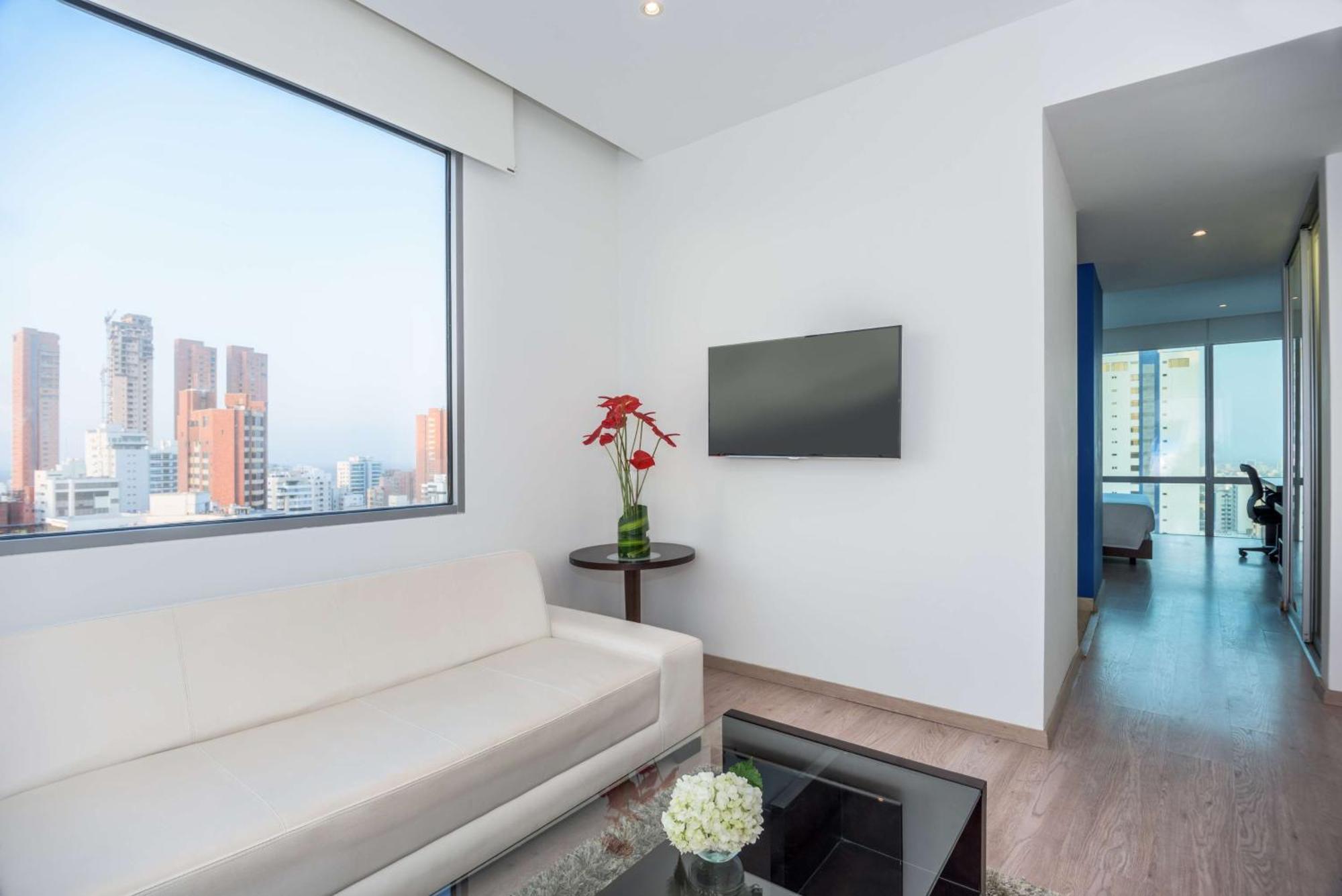 Nh Collection Royal Smartsuites Barranquilla  Zewnętrze zdjęcie