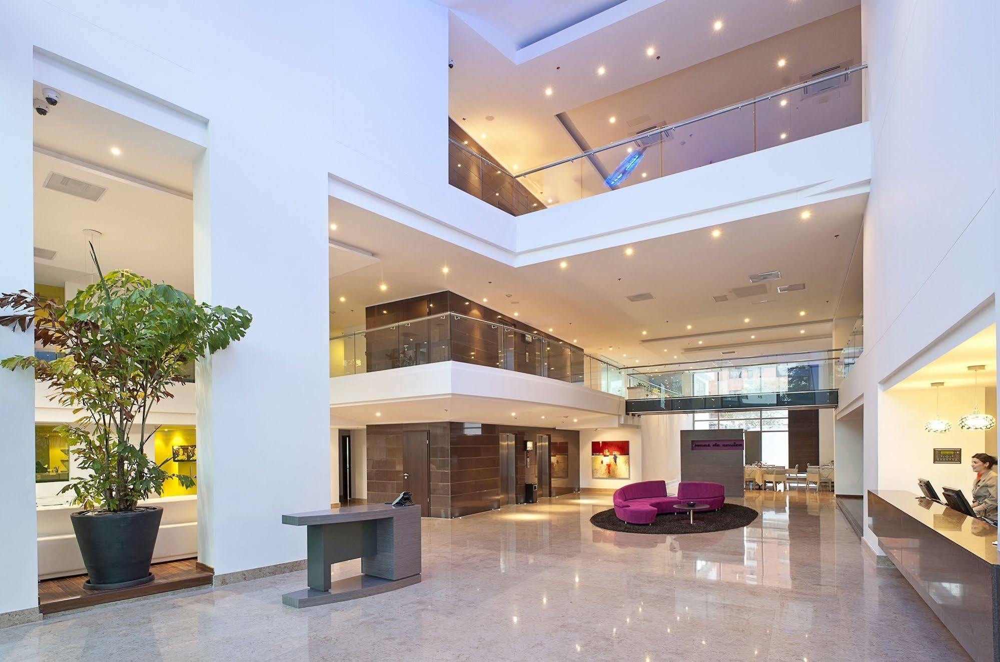 Nh Collection Royal Smartsuites Barranquilla  Zewnętrze zdjęcie